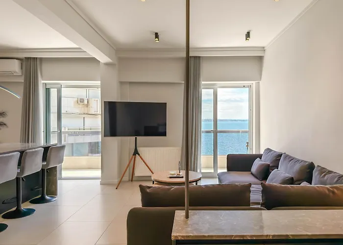 Luxury Sea View Retreat