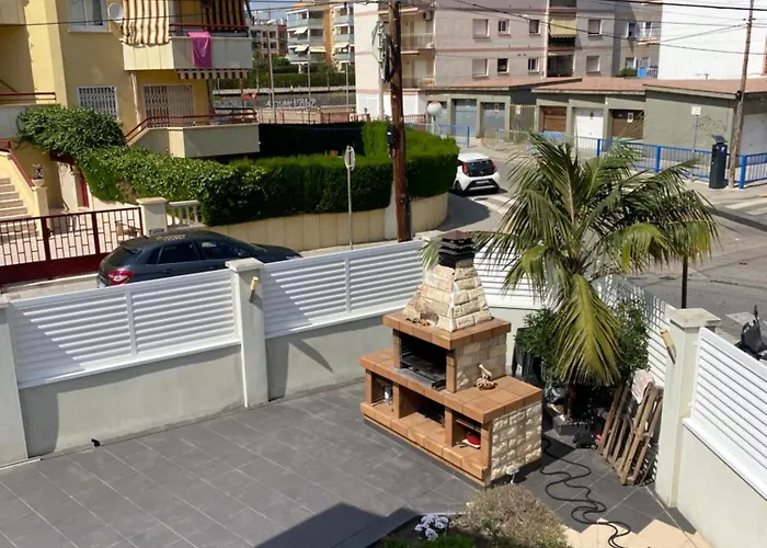 House 50Meters From The Beach