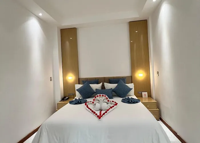 L'Ver Hotel