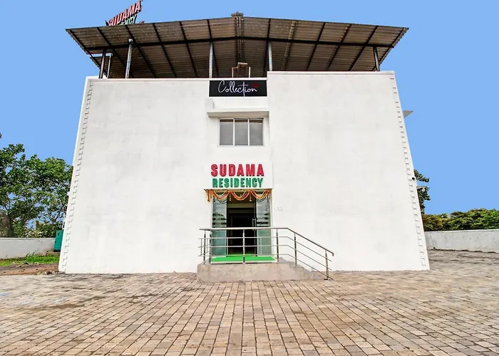 Hotel O Sudama Residency