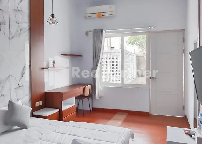 Khayrizsan Guest House Mitra Reddoorz