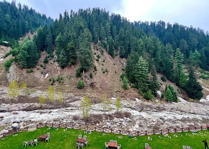 The Sarai, Naran