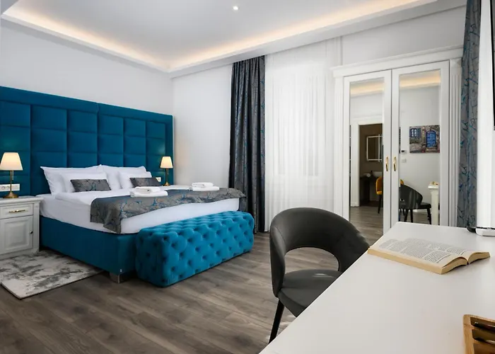 Boutique Hotel Golden Key - Porec - Bed & Breakfast