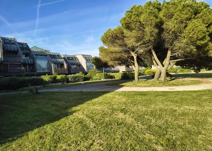 Chambre D'Hotes Sablina, Parc Et Plage Des Minimes La Rochelle