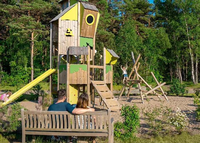 Familienresort Usedom - Ihr Entspannter Familienurlaub Mit Abenteuerspielplatz & Der Laengsten Wasserrutsche Im Deutschen Teil Der Insel Usedom