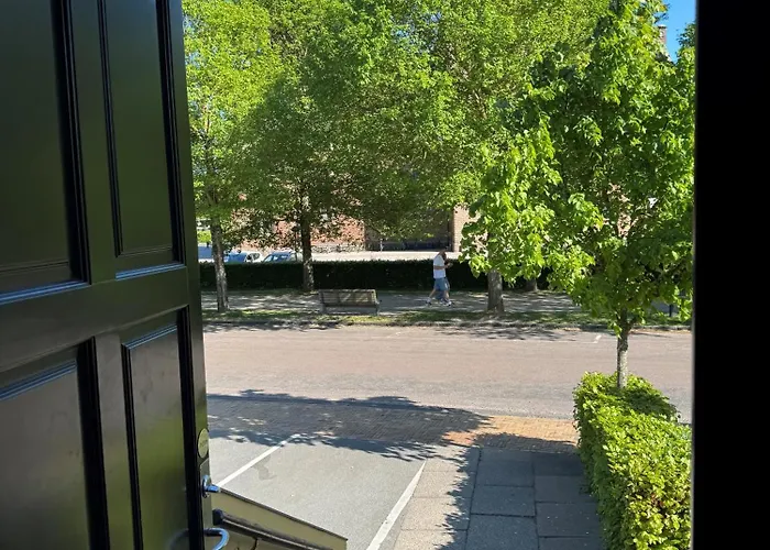 Villa A Hotel