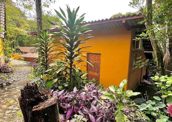 Hotel Refugio Cariguana