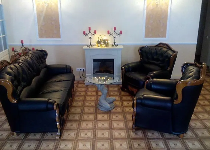 Central Hotel