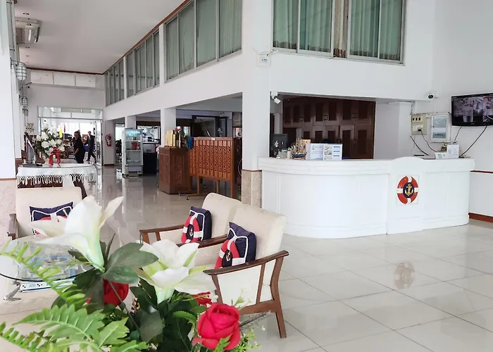 Navy Home Hotel โรงแรมเนวี่โฮม