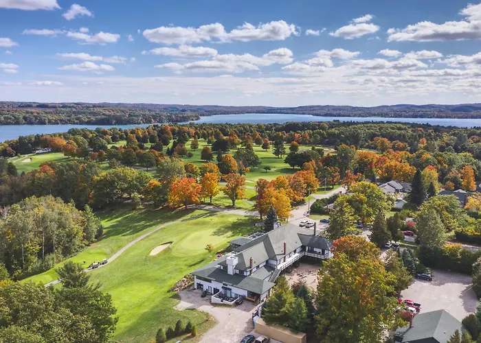 The Leland Lodge