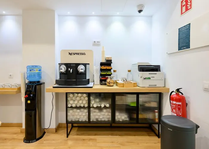 Hotel Emete & Coworking By Airnest