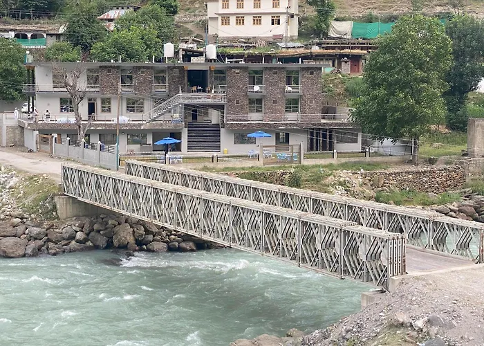 River Garden Hotel And Resort