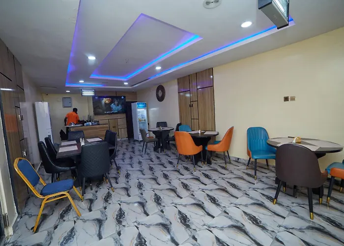 Masters Class Hotel