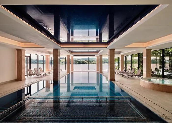 Heron Live Hotel Marina & Spa
