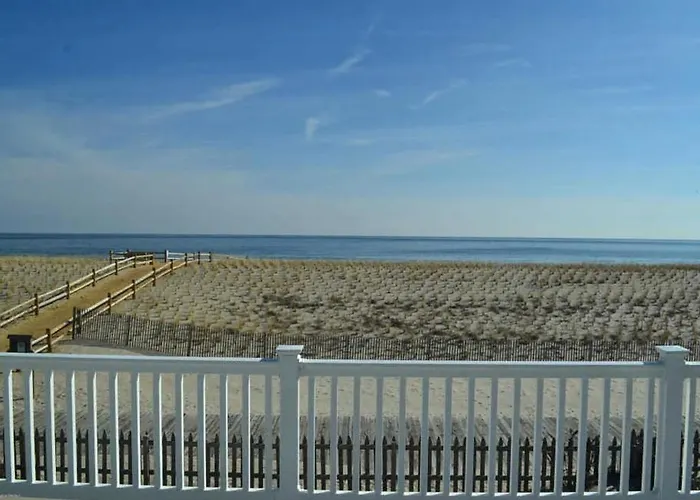 Ocean Avenue Oasis