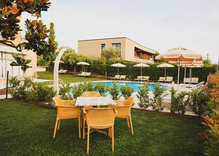 Hotel Eden