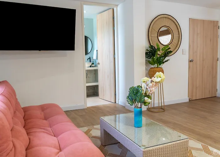 Casana Rosa Hotel