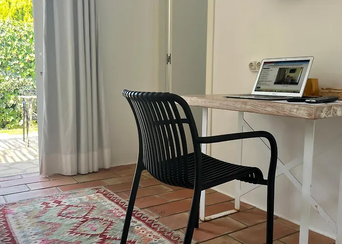 Habitación con jardín y terraza en el Tosalet