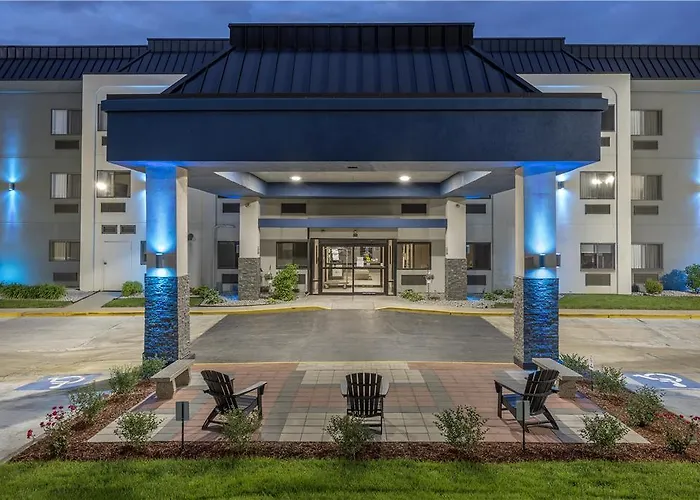Best Western Bolingbrook Hotel