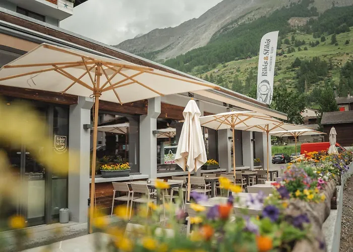 Matterhorn Inn - Wellness & Dining - At Zermatt Shuttle Station