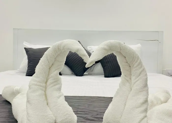 Hotel Jay R