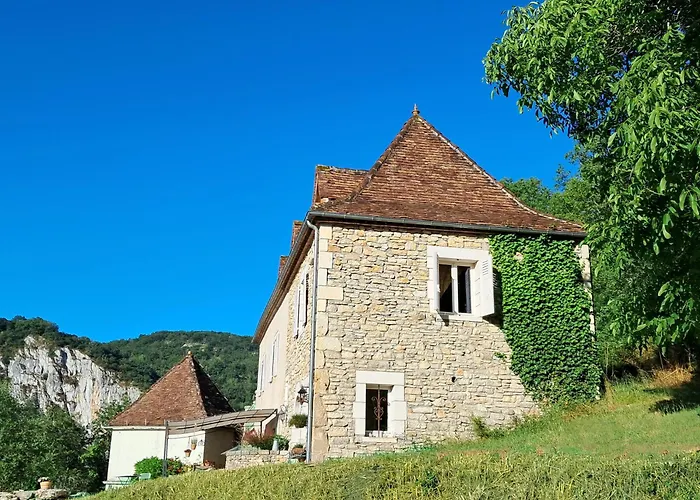 Chambre et suite chez l'habitant Le champ des lucioles