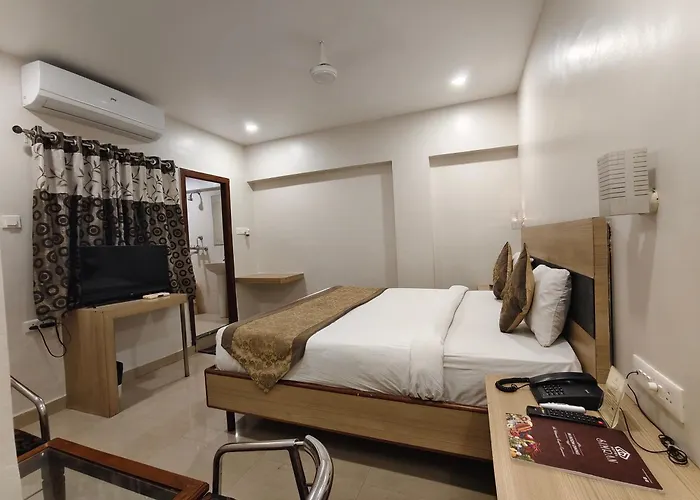 Hotel Simran - Raipur Junction