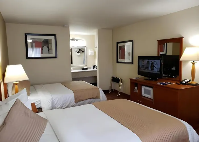 Airport Inn