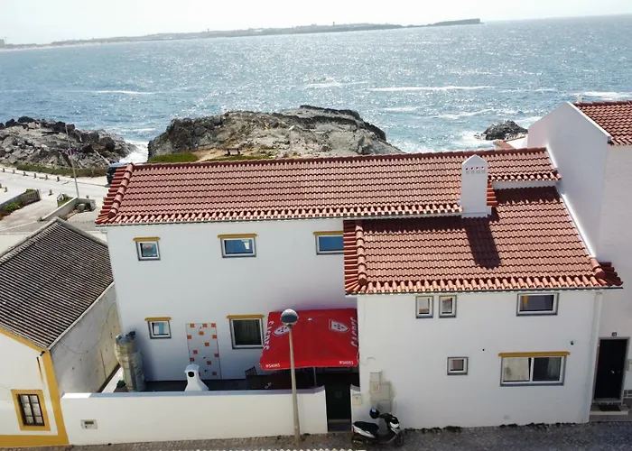 Pura Vida Baleal