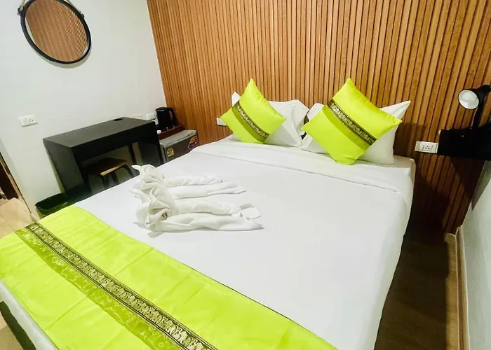 28 Boutique Hotel - Newly Renovated