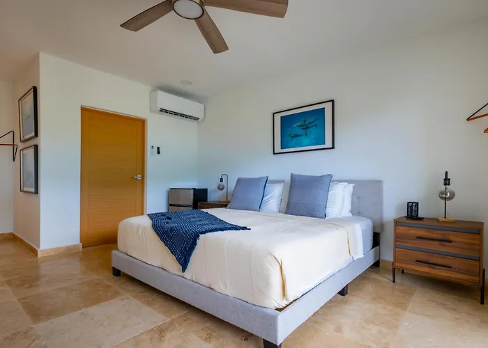 Anchors Hotel