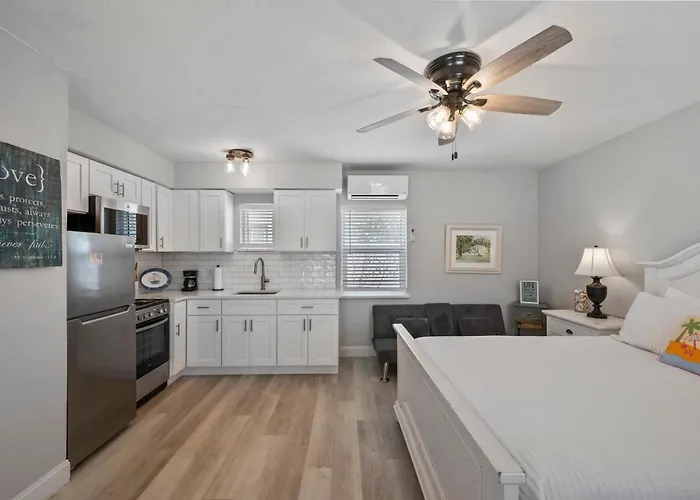 A Beach Retreat On Casey Key