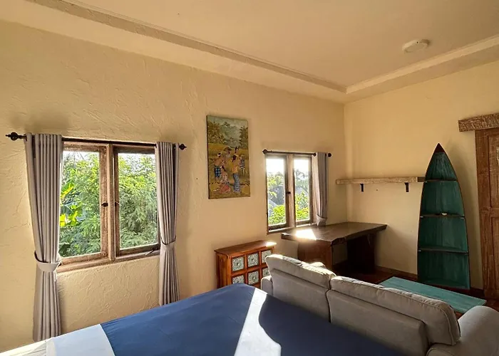 Mango 5 Hotel