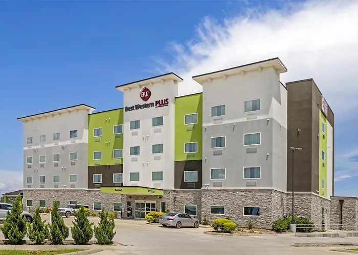 Best Western Plus Mid County