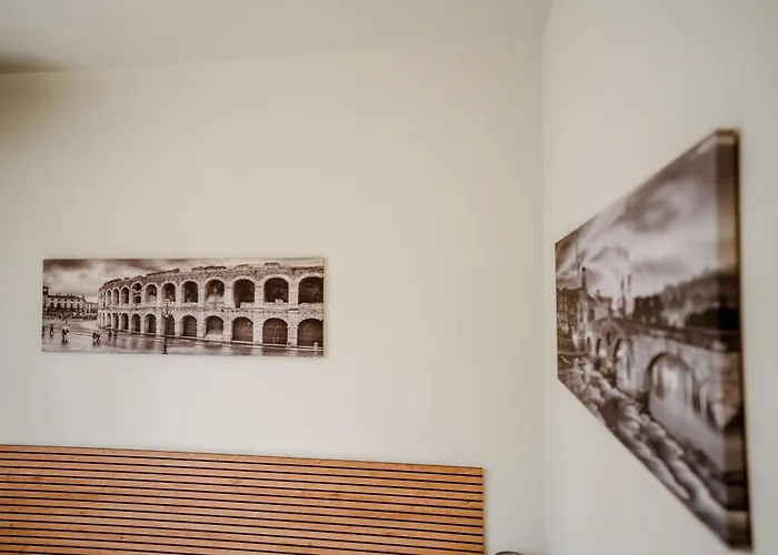 Independent Rooms