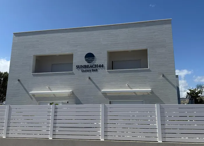 Sunbeach 44 - Luxury B&B