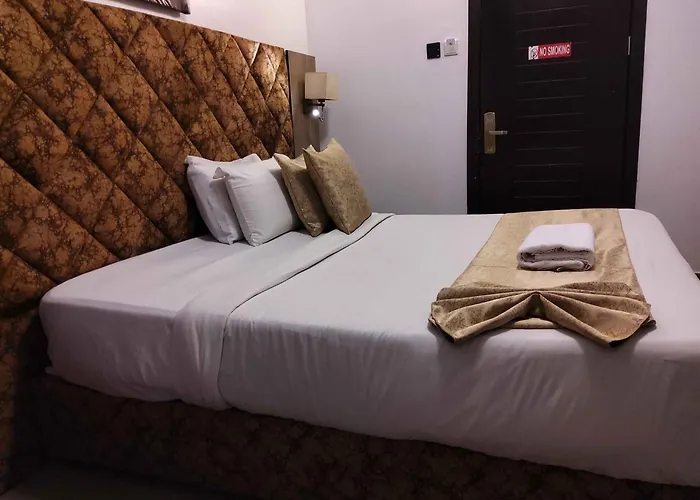 Crownedge Hotels