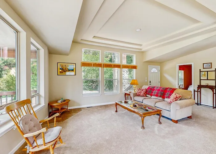 Trinity River Retreat