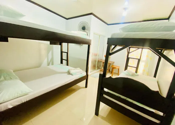 Catappa Lodge Puerto Galera
