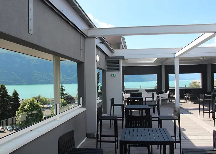 Logis Hotel & Spa Marina D'Adelphia