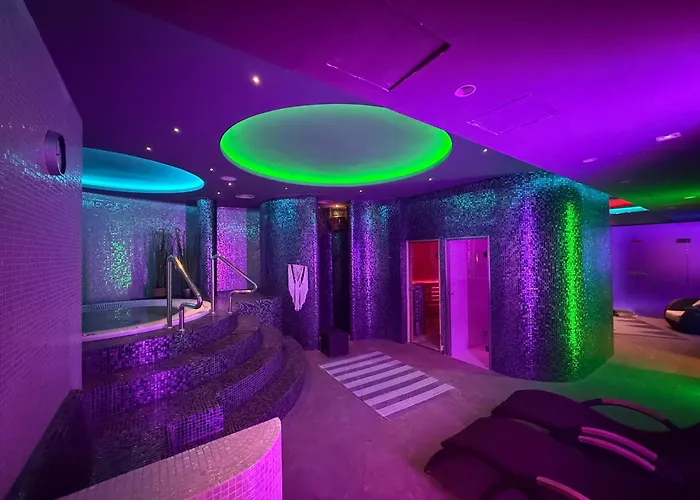 Hotel Astone Conference & Spa