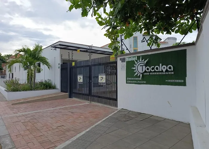 Hotel Tacaloa Inn Experience