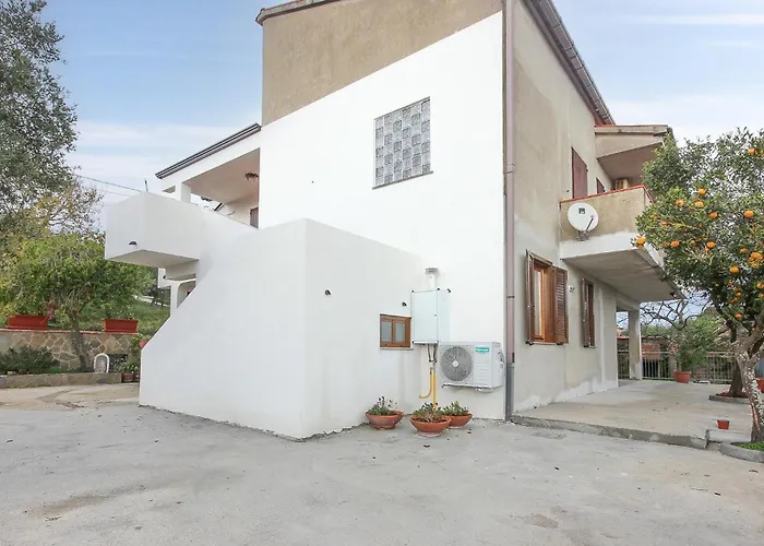 2 Bedroom Lovely Apartment In Casalvelino