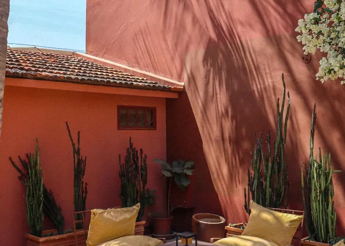 Gorée Suites