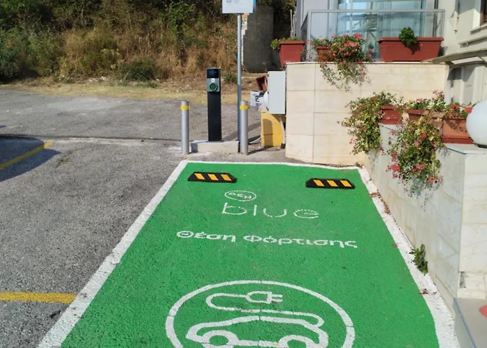 Anastassiou Hotel - Bike And Motorcycle Friendly Hotel