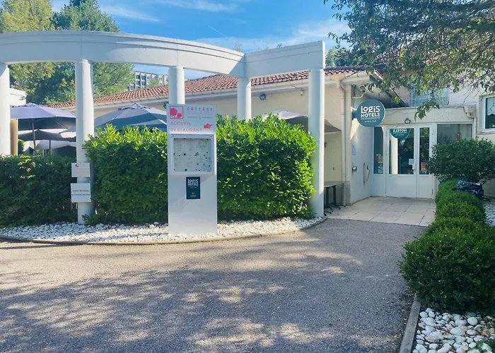 Logis Cottage Hotel