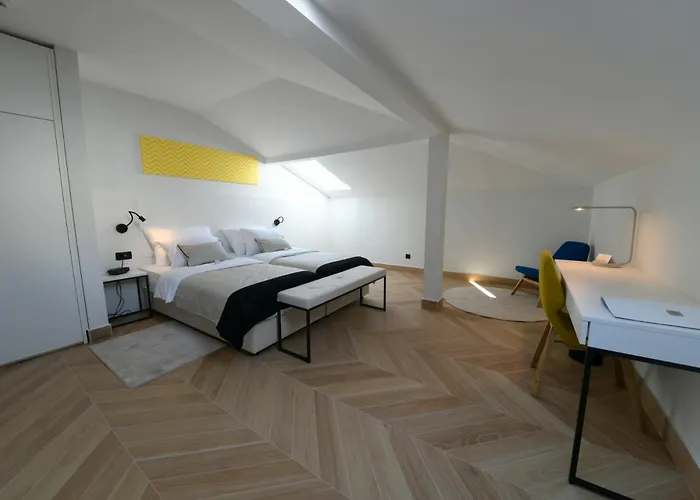 Aparthotel Milenij