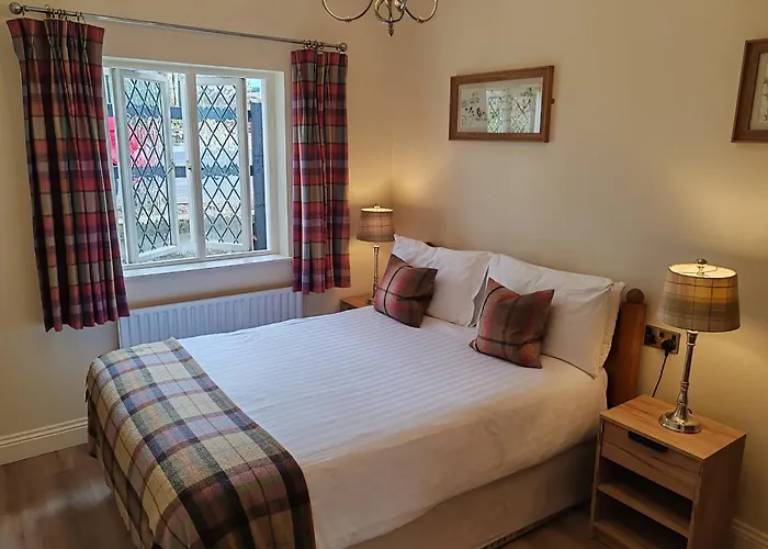 Raheen House Hotel