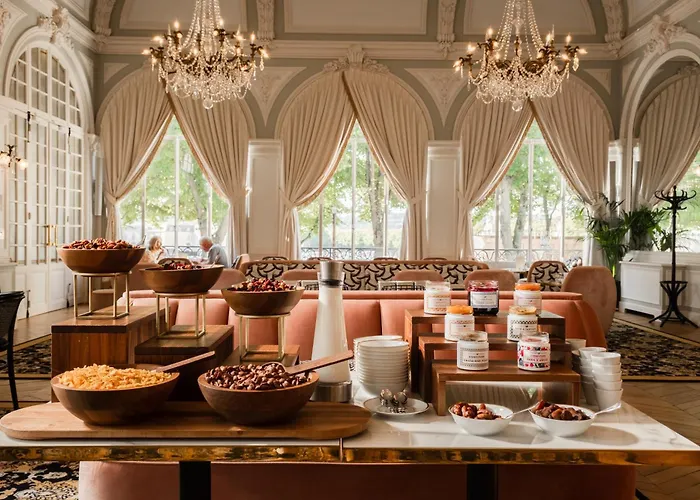 Hotel Les Lumieres - Relais & Chateaux