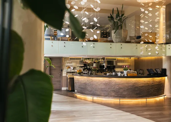 Palmon Bay Hotel & Spa